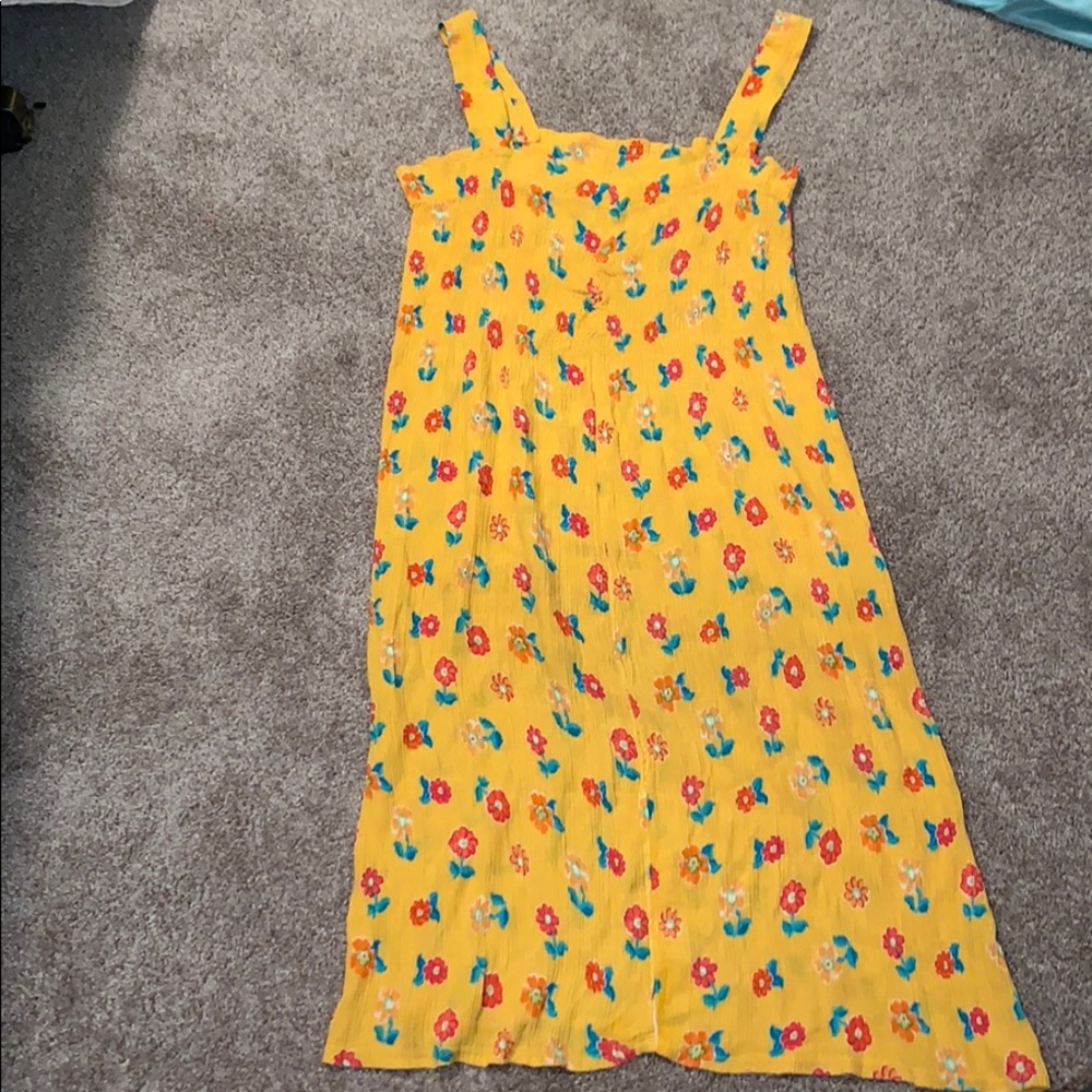 Yellow flowy dress with flowers sz 2